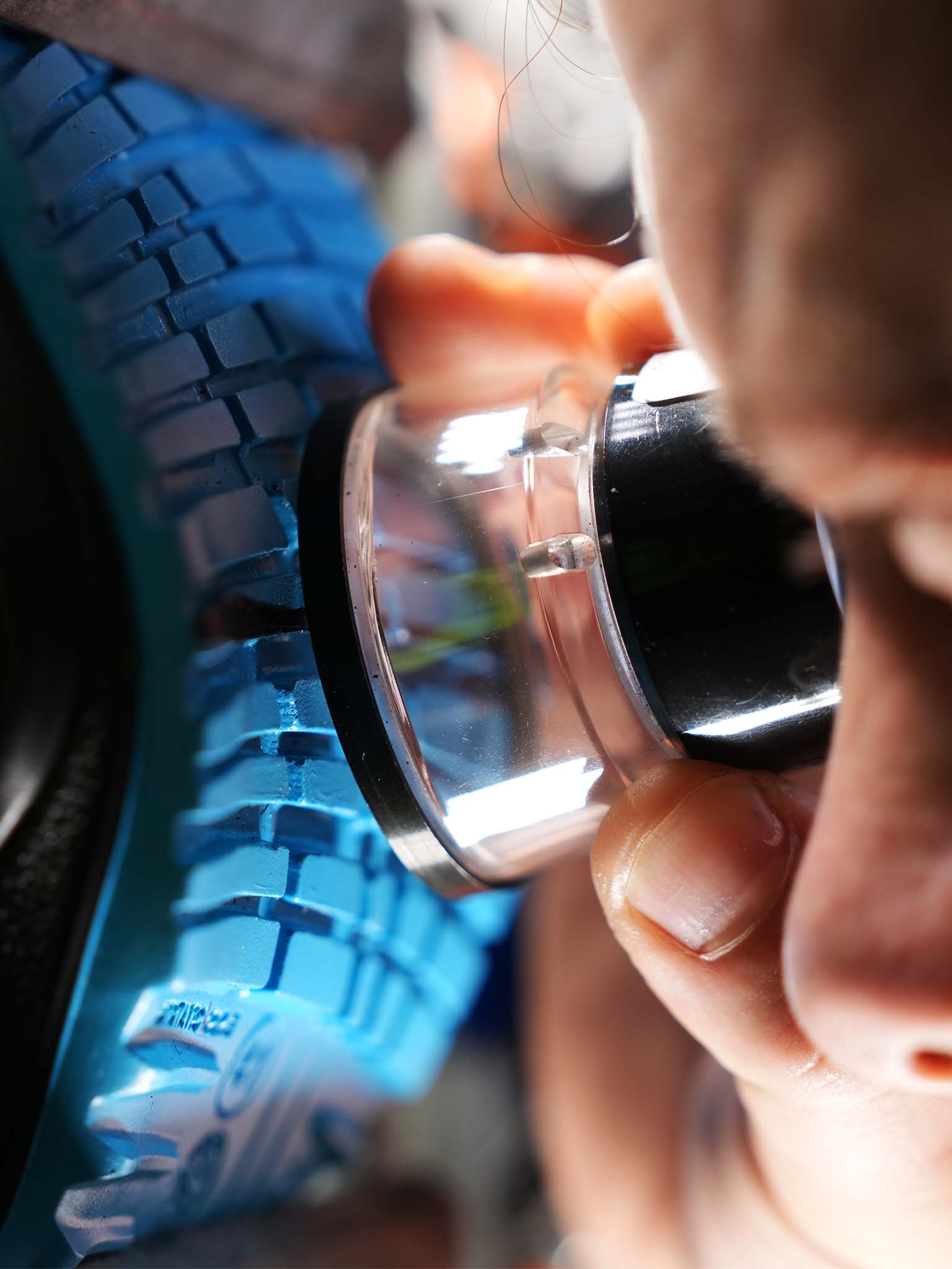 home-lab-section-image-hover